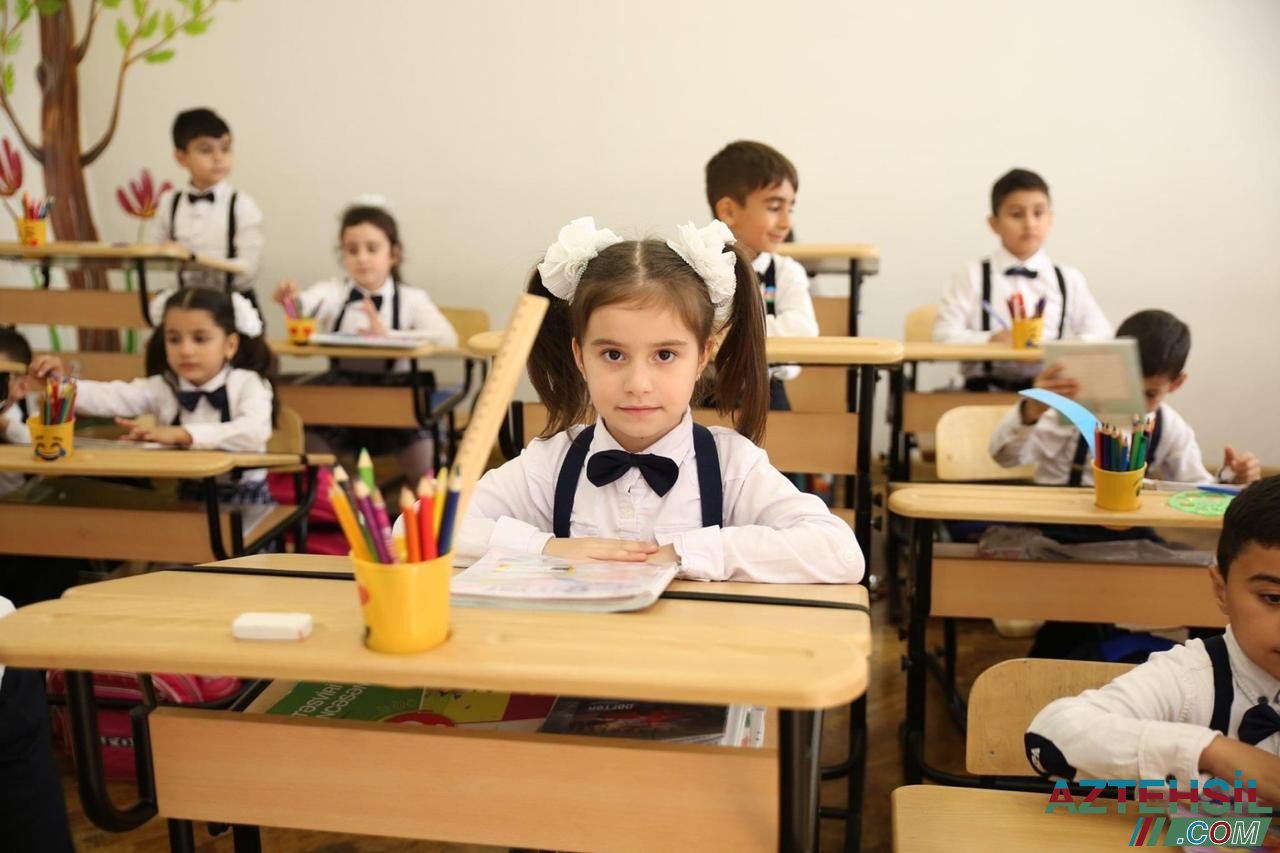 Bu məktəblərdə rus bölməsi bağlanır? – Valideynlər təlaşda